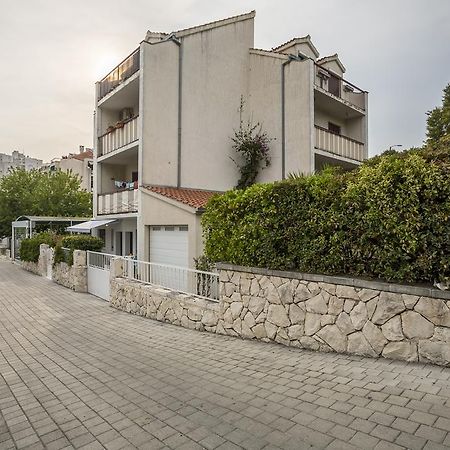Lusea Apartments Split Exterior photo