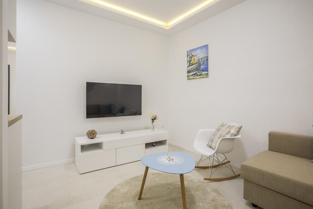 Lusea Apartments Split Exterior photo